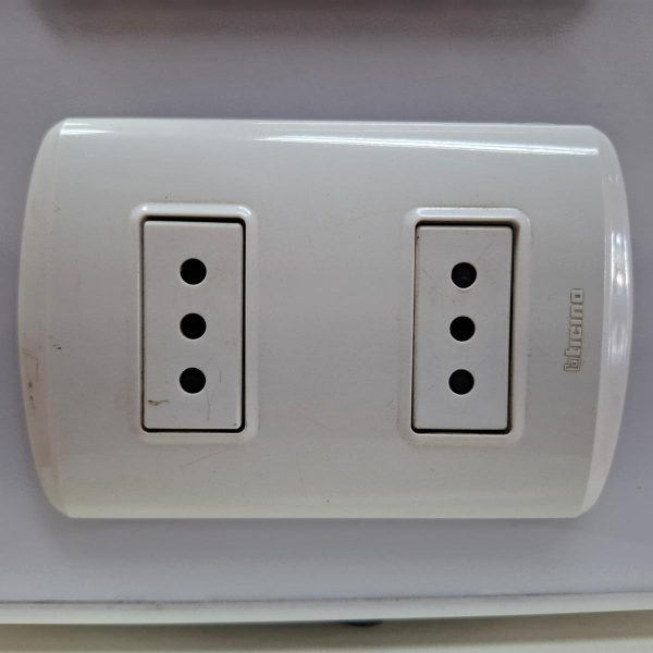Interruptor doble