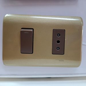Enchufe interruptor